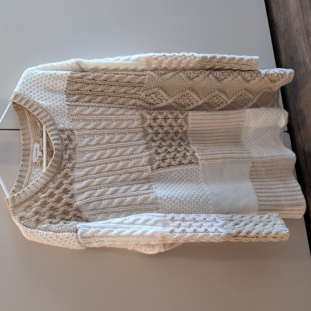 Amaryllis Sweater